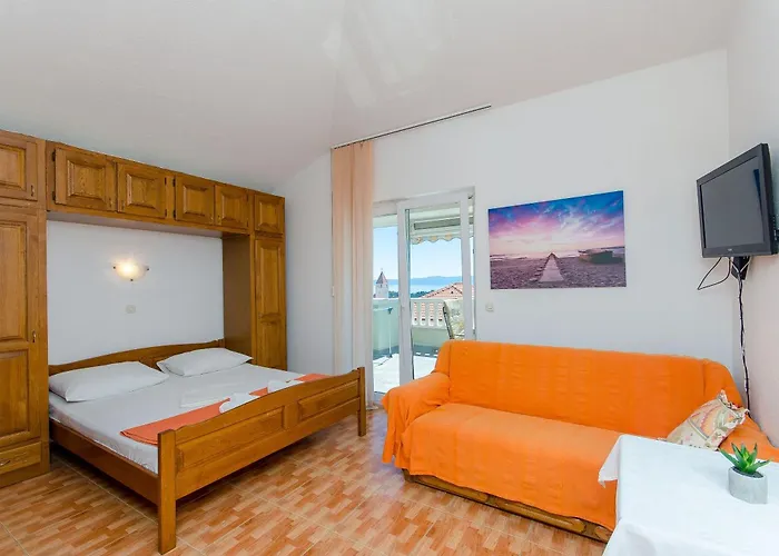 And Roso Apartment Makarska